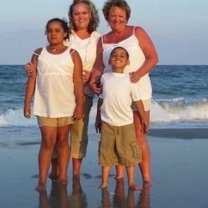 Meet your Posher, Devin